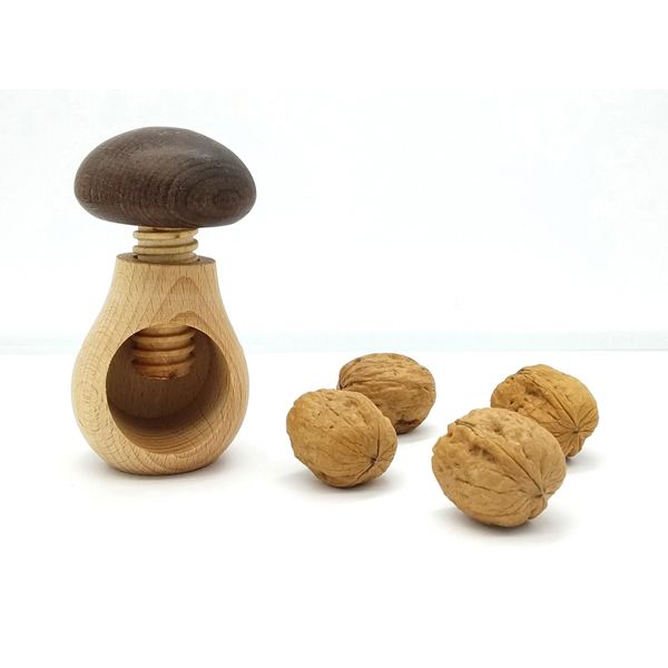 CASCANUECES MADERA 7X10 CM