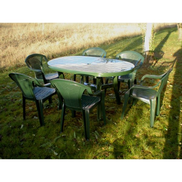 MESA JARDIN OVAL VERDE 140X90 CM